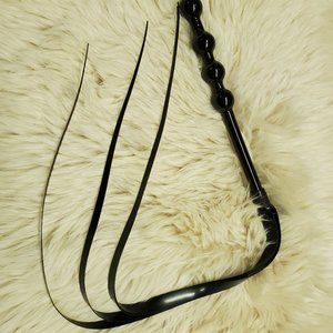 Rubber triple devil tongue whip - BDSM Gear
